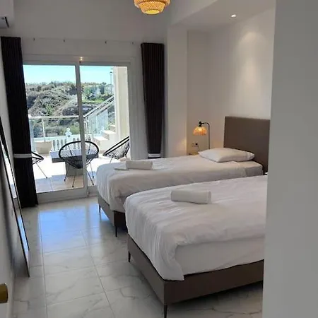 Exceptional Luxury 6 Bedrooms - Mijas Golf Villa *